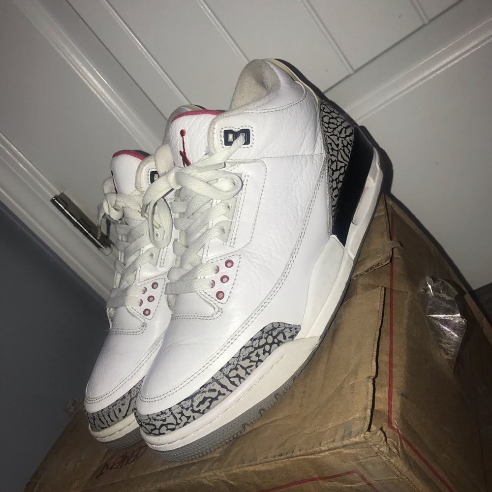 Jordan 3 white cement (shoot offers)